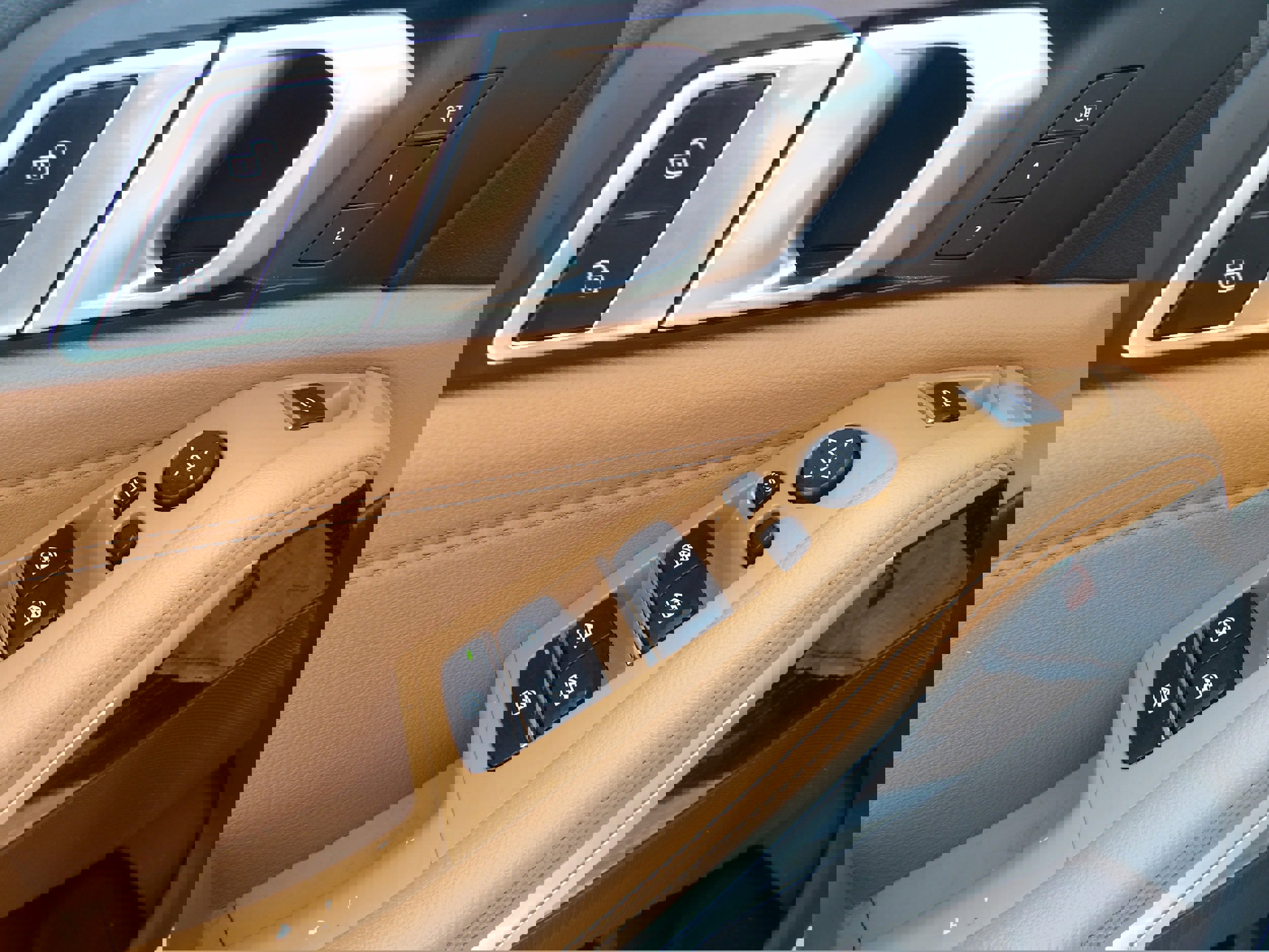 Used 2019 BMW X5 xDrive40i w/ M Sport Package image 15