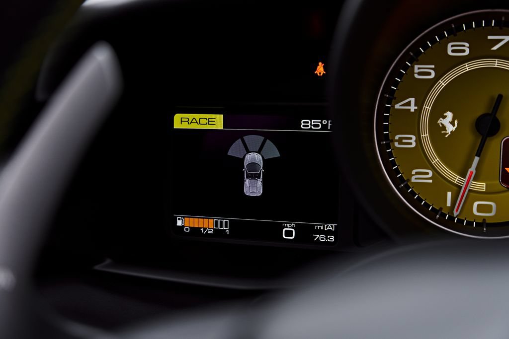 Used 2019 Ferrari 488 Spider RWD image 71