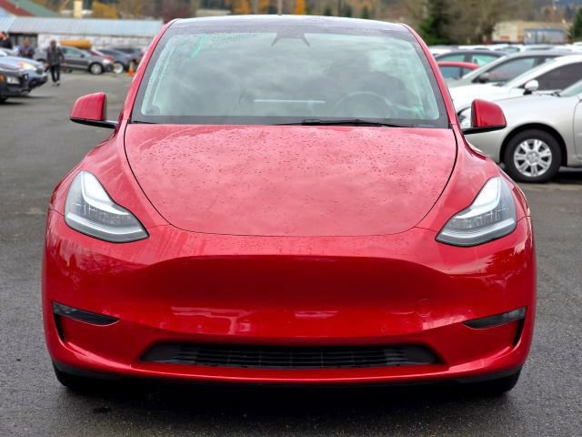 Used 2021 Tesla Model Y Long Range image 3