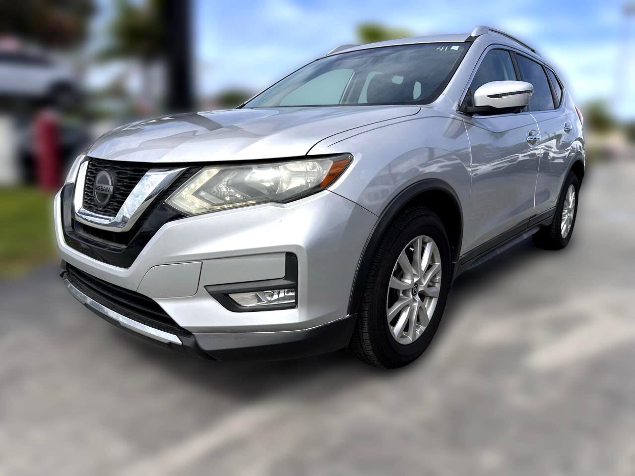 Used 2018 Nissan Rogue SV w/ Premium Package