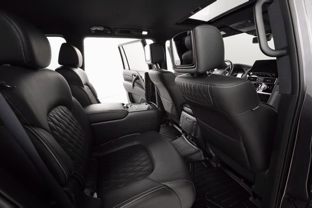 Used 2024 INFINITI QX80 Sensory AWD/4WD image 18