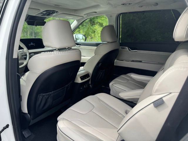 Used 2023 Hyundai Palisade Calligraphy AWD/4WD image 12