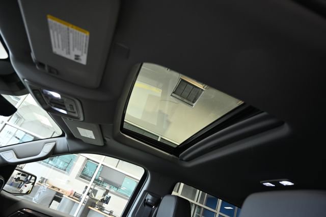 New 2026 Chevrolet Silverado 1500 LTZ w/ LTZ Premium Package image 21