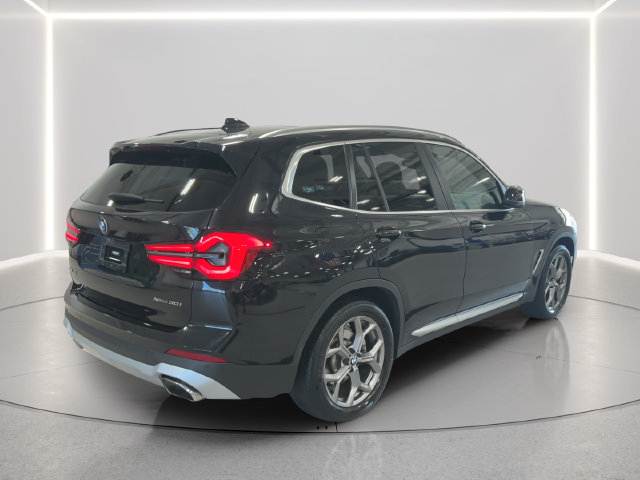 Used 2022 BMW X3 xDrive30i w/ Premium Package 2 (ZPA) AWD/4WD image 6