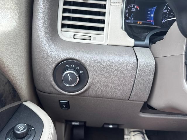 Used 2017 Lincoln Navigator Select AWD/4WD image 27