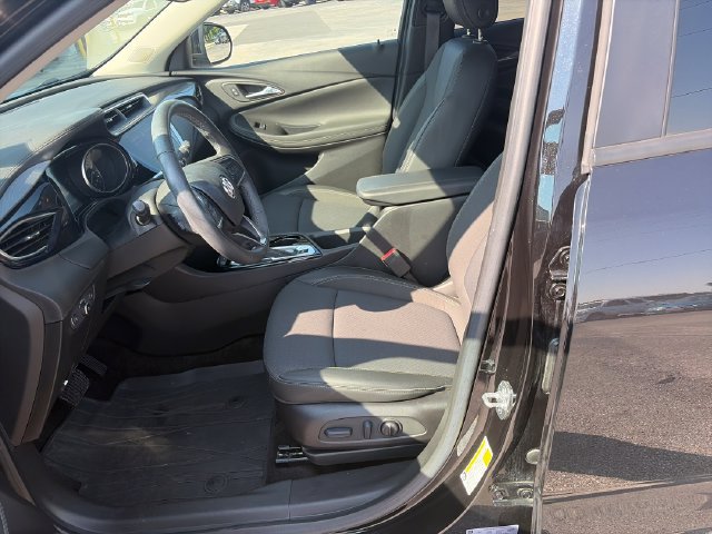 Used 2023 Buick Encore GX Select w/ Experience Buick Package AWD/4WD image 9