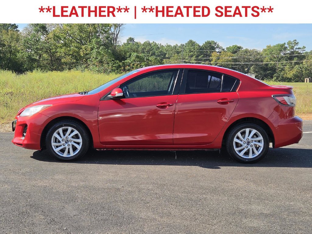Used 2013 MAZDA MAZDA3 i Grand Touring w/ Tech Pkg FWD image 5