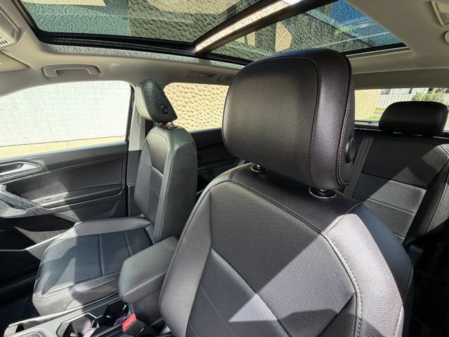 Used 2020 Volkswagen Tiguan SE AWD/4WD image 14