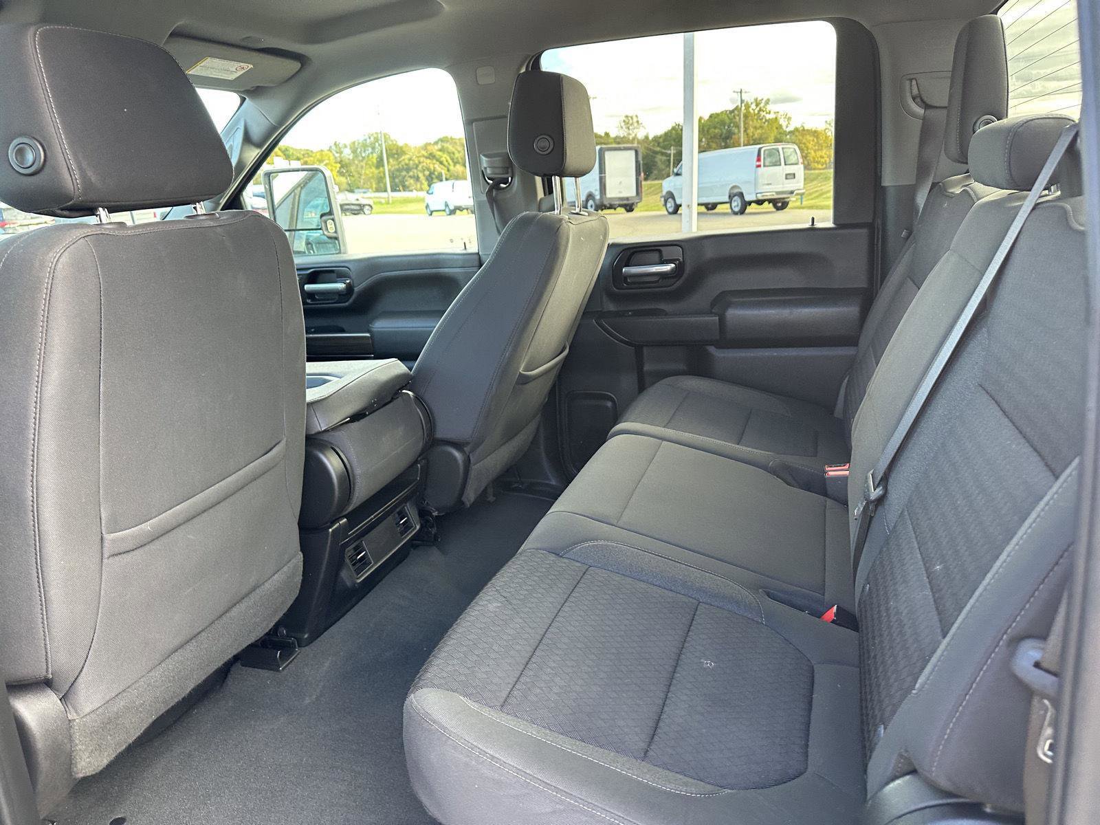 Used 2023 Chevrolet Silverado 2500 LT image 15