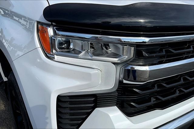 Used 2024 Chevrolet Silverado 1500 LT AWD/4WD image 31