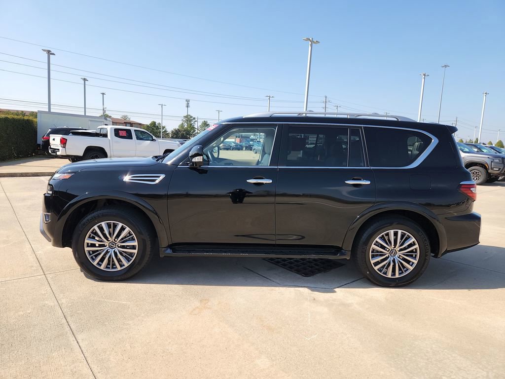 Used 2024 Nissan Armada SL w/ Captain's Chairs Package image 8