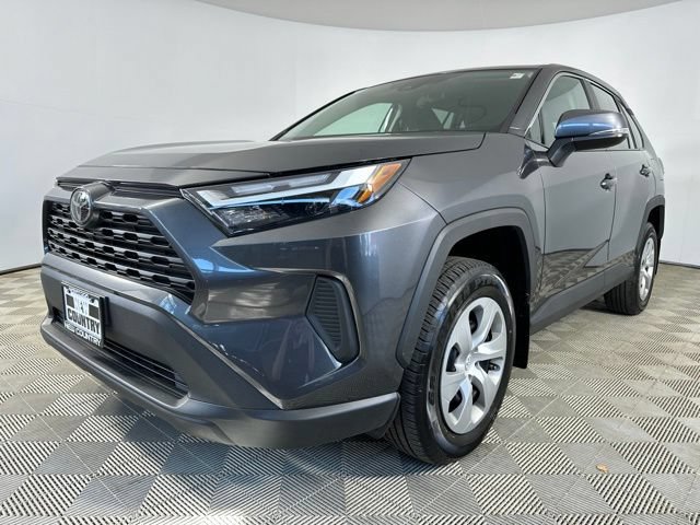 Used 2023 Toyota RAV4 LE AWD/4WD image 8