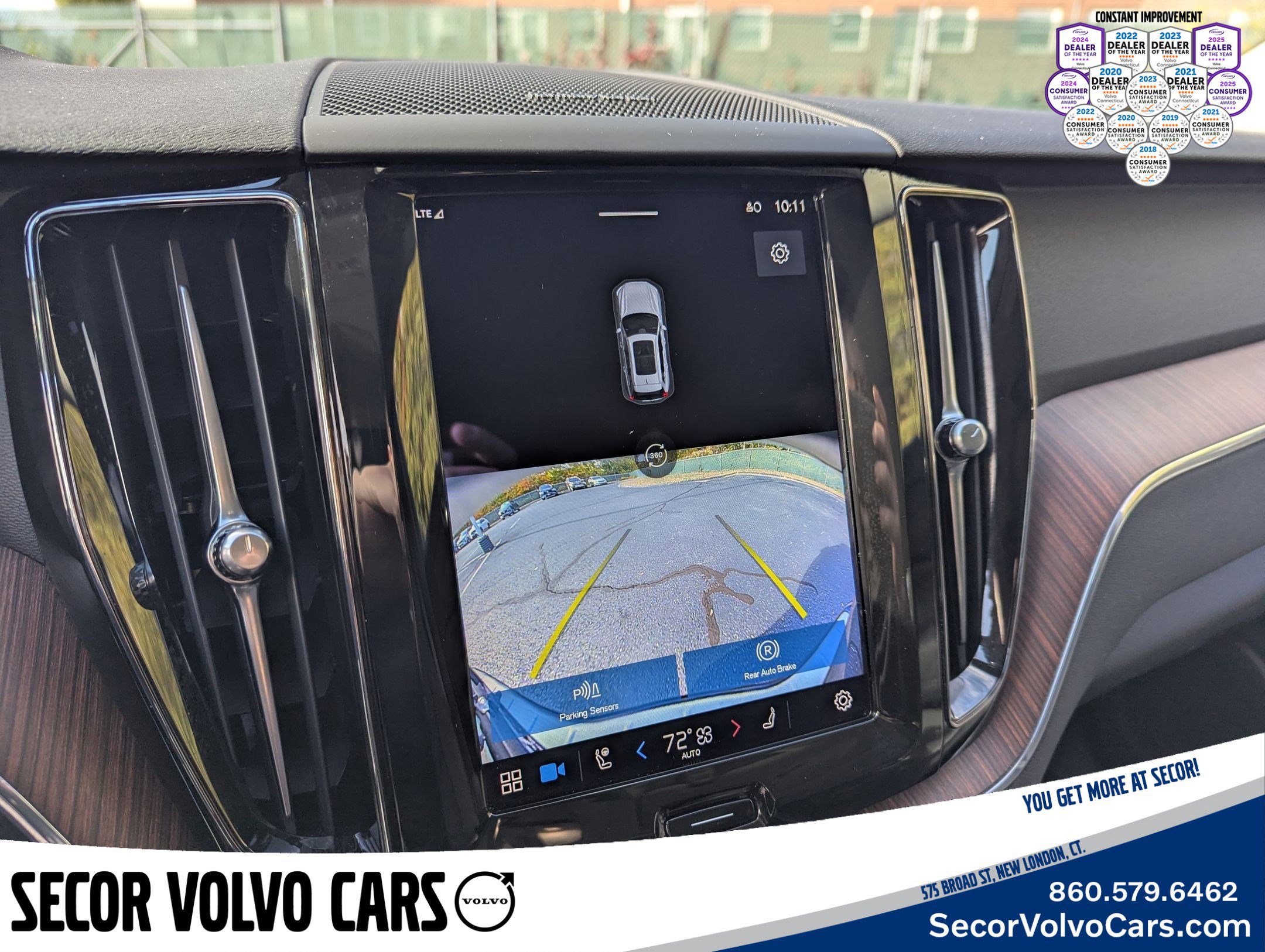 Certified 2023 Volvo XC60 B5 Plus image 15