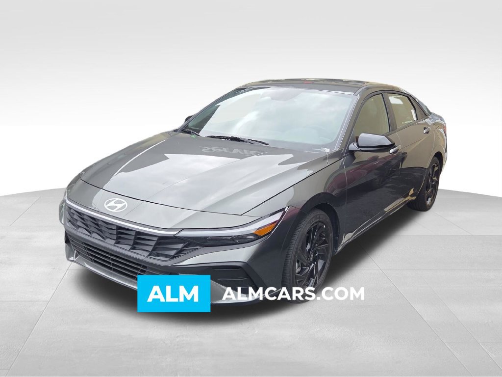 Used 2026 Hyundai Elantra Sport FWD image 1