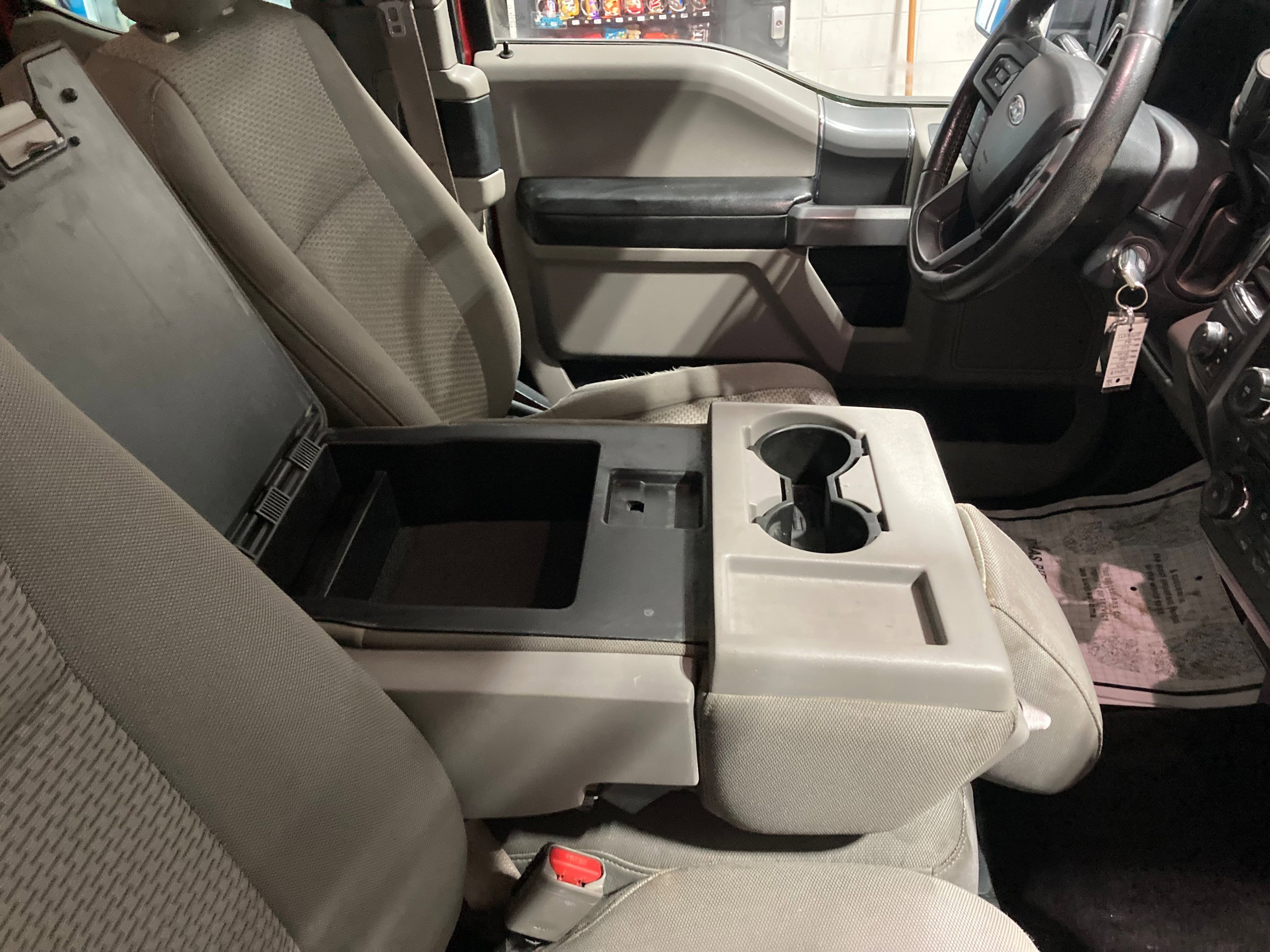 Used 2016 Ford F150 XLT w/ Equipment Group 301A Mid AWD/4WD image 7