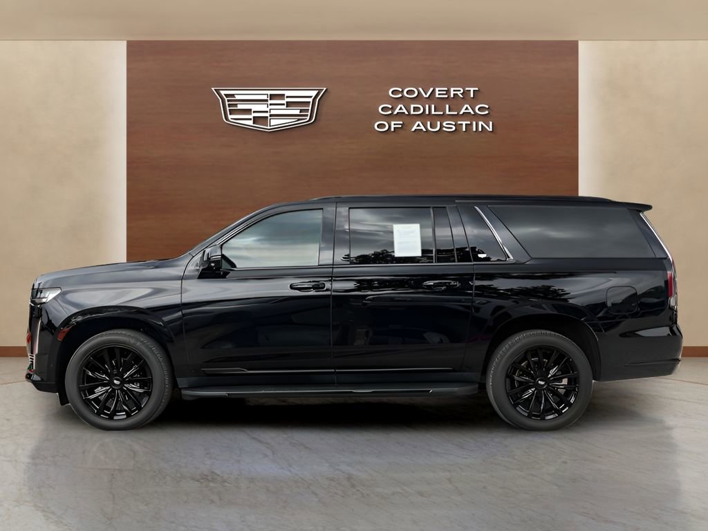 Certified 2022 Cadillac Escalade ESV Premium Luxury AWD/4WD image 2
