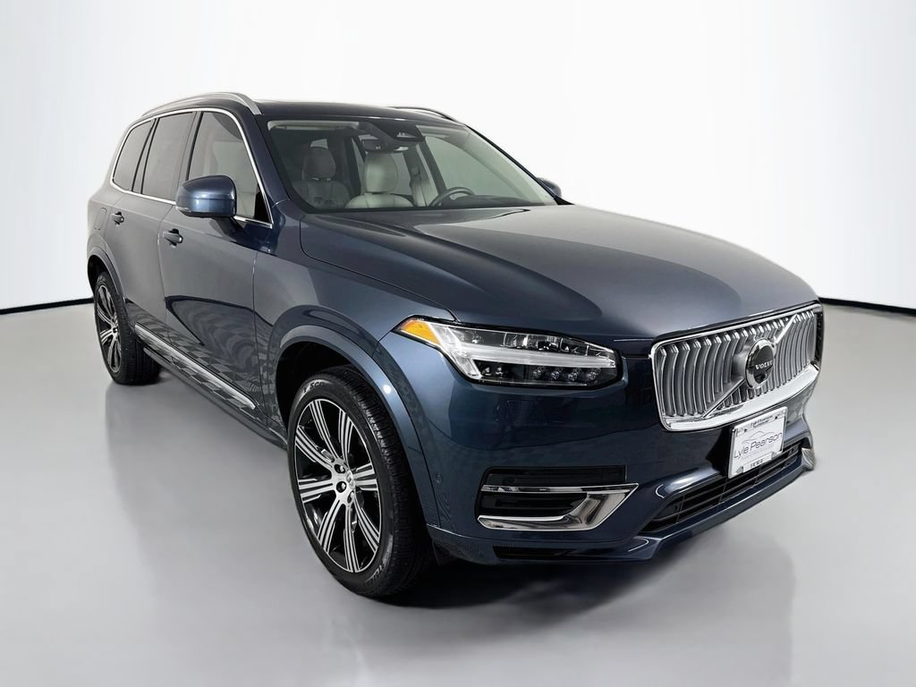 Used 2025 Volvo XC90 T8 Ultra AWD/4WD image 7