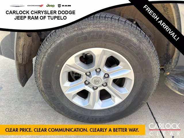 Used 2024 Toyota 4Runner SR5 Premium w/ Moonroof Package AWD/4WD image 11