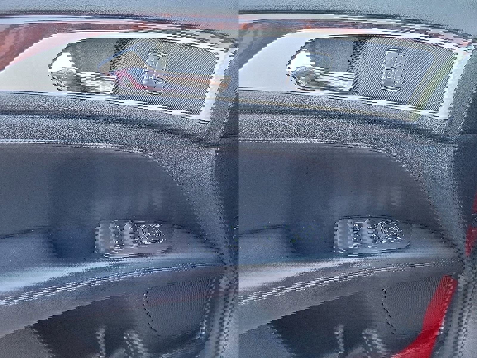 Used 2017 Lincoln MKZ Select image 35