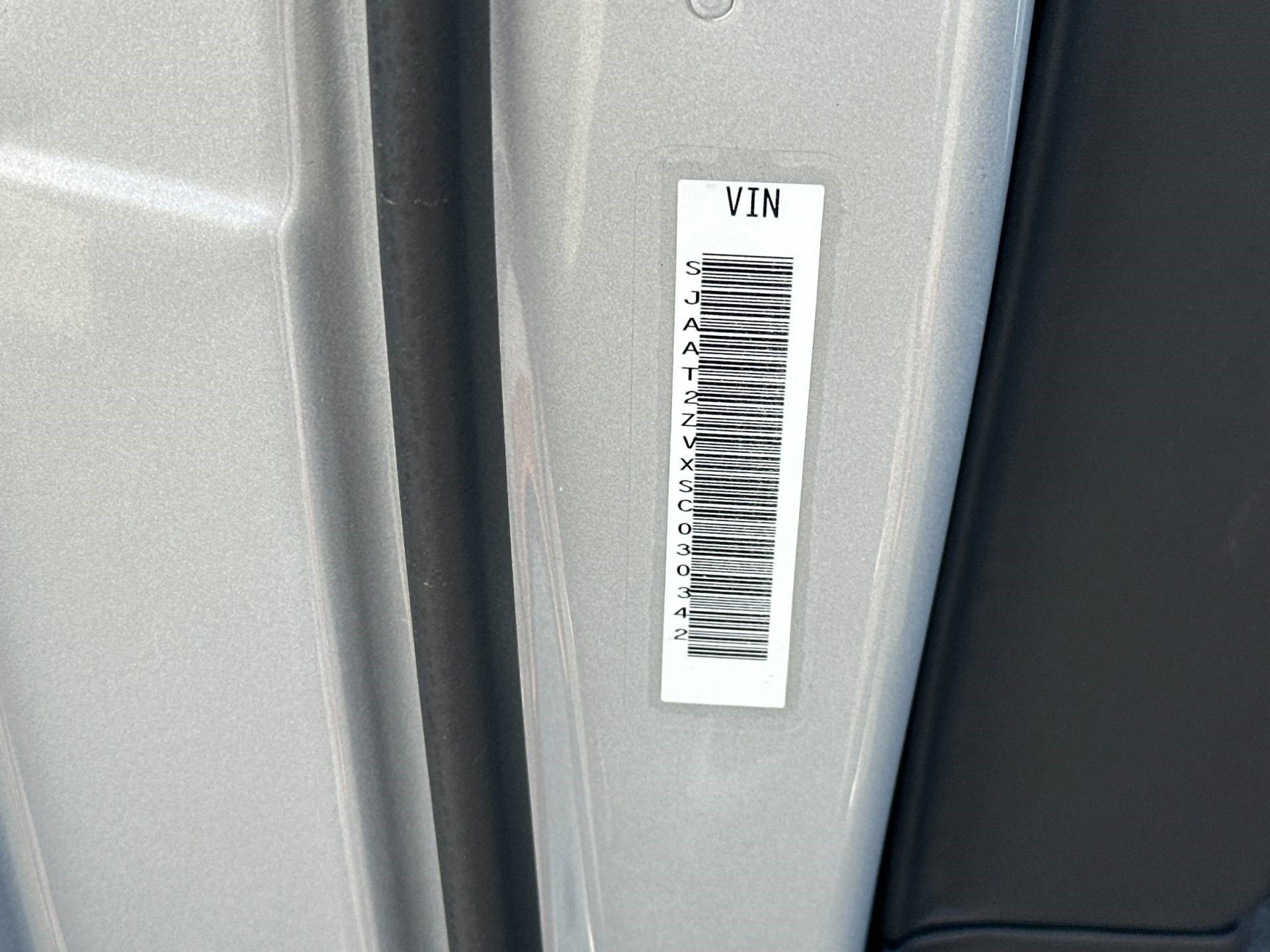 New 2025 Bentley Bentayga image 32