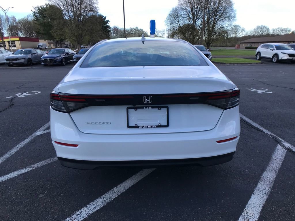 Certified 2023 Honda Accord LX image 13