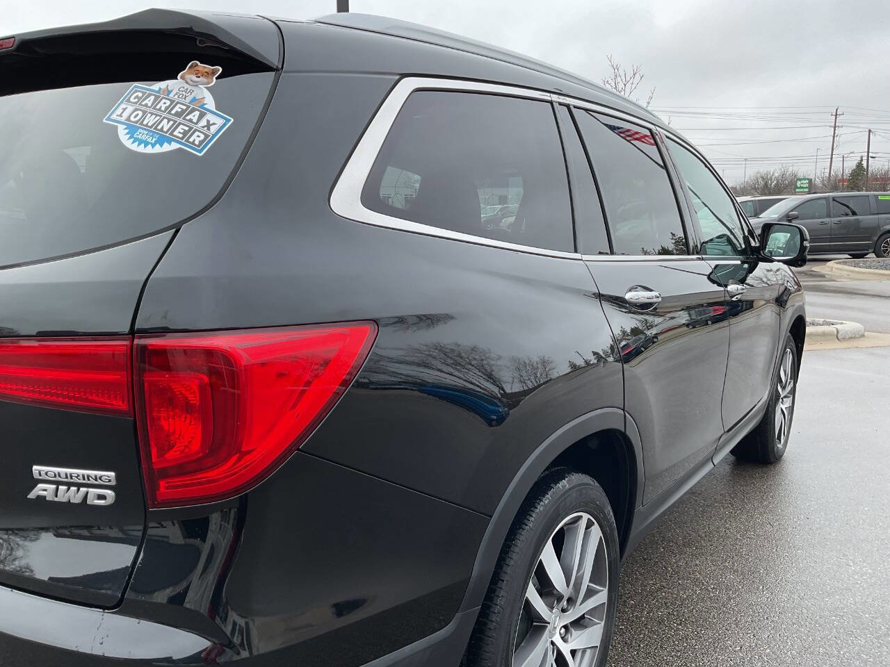 Used 2016 Honda Pilot Touring image 8