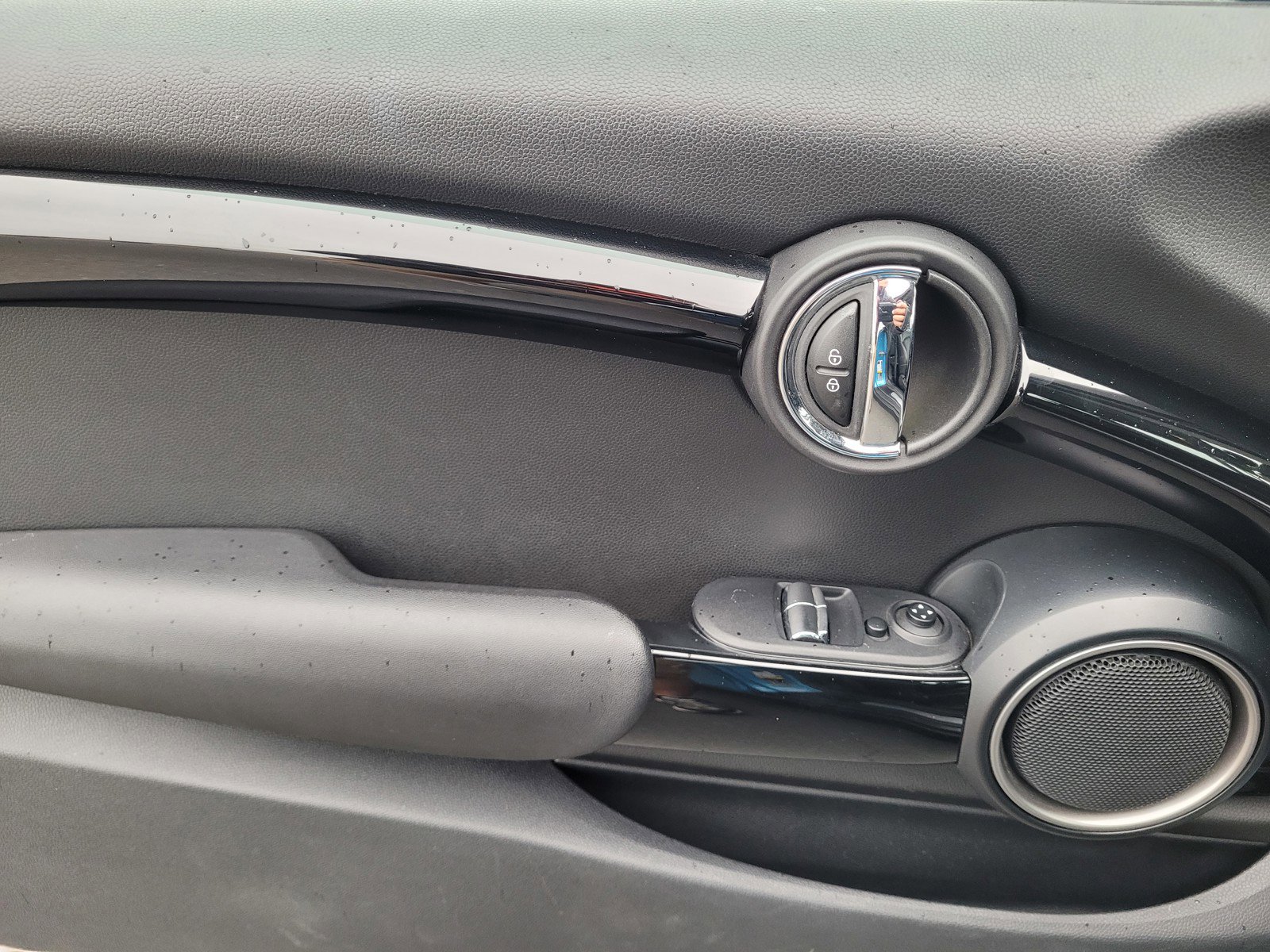 Used 2015 MINI Cooper S FWD image 17