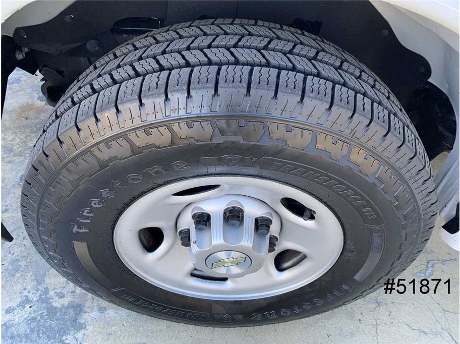 Used 2021 Chevrolet Express 2500 w/ Driver Convenience Package image 20