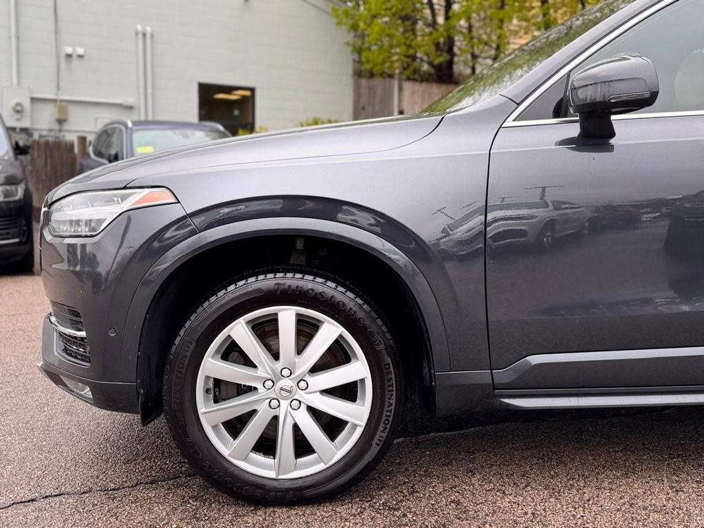 Used 2017 Volvo XC90 T6 Momentum w/ Vision Package AWD/4WD image 10