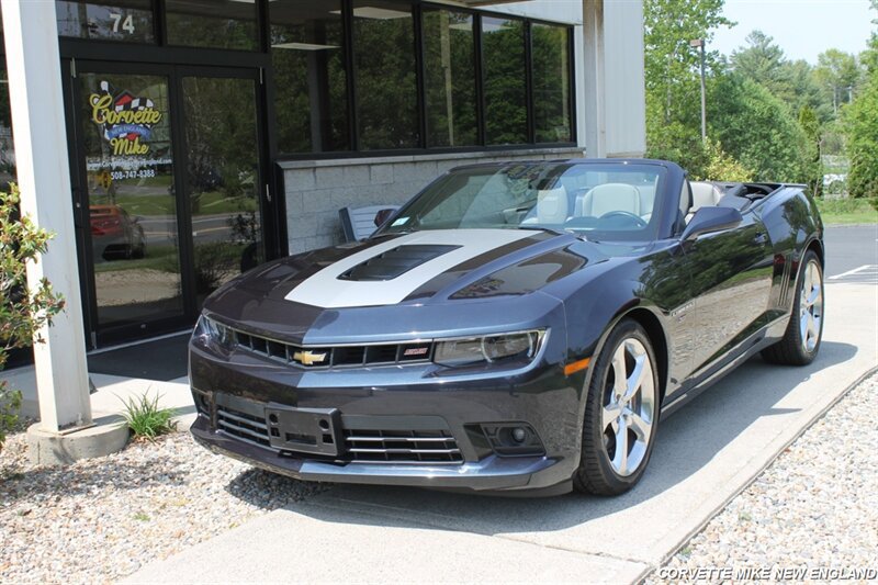 Used 2014 Chevrolet Camaro SS w/ RS Package RWD image 8