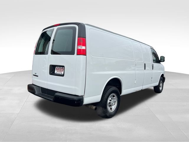 Used 2021 Chevrolet Express 2500 Extended image 5