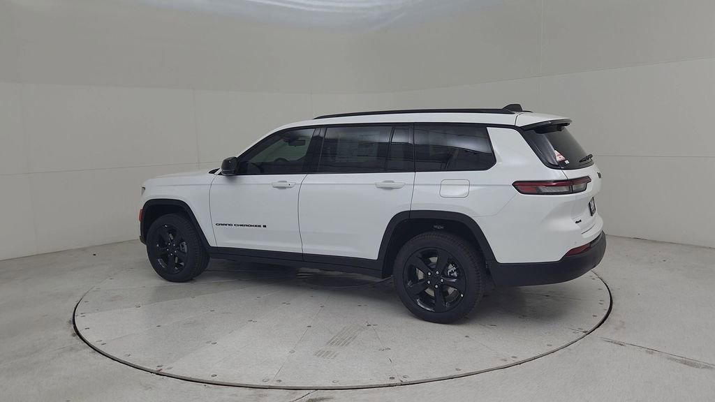 New 2025 Jeep Grand Cherokee L Limited w/ Luxury Tech Group II image 10