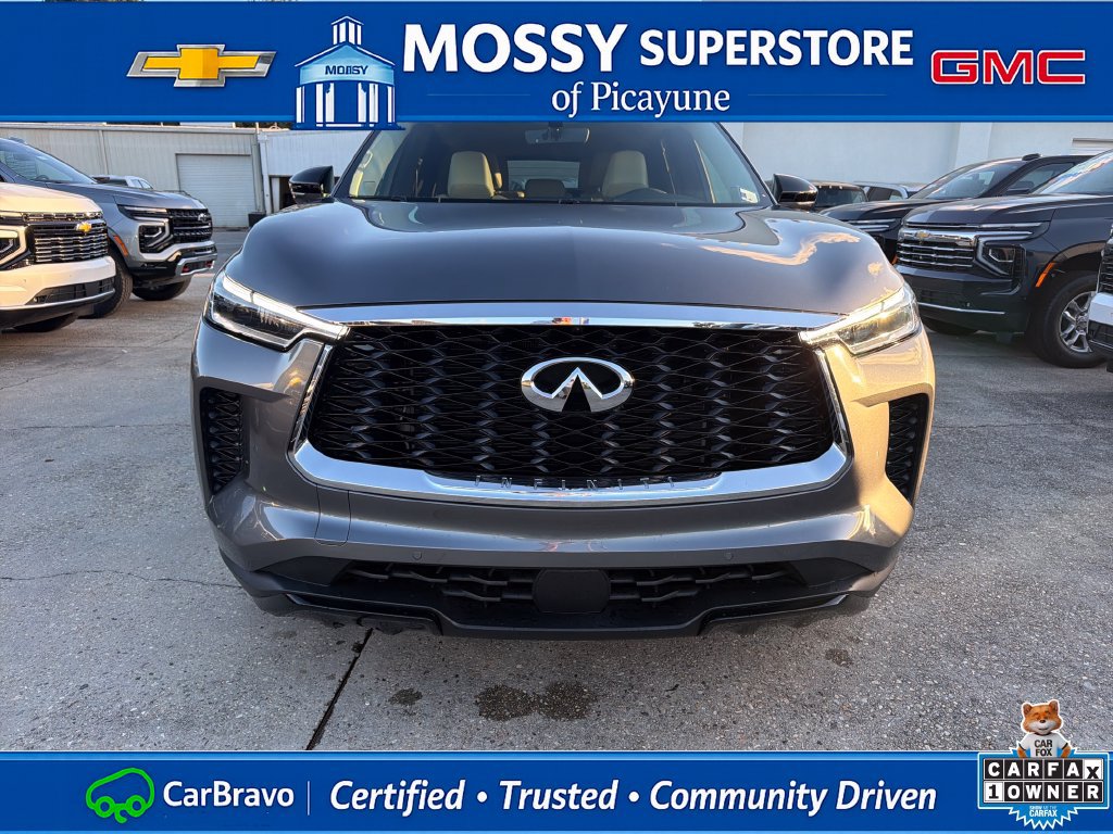 Used 2024 INFINITI QX60 Luxe w/ Performance Audio Package FWD image 11