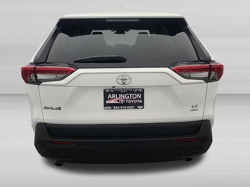 Used 2025 Toyota RAV4 LE AWD/4WD image 5