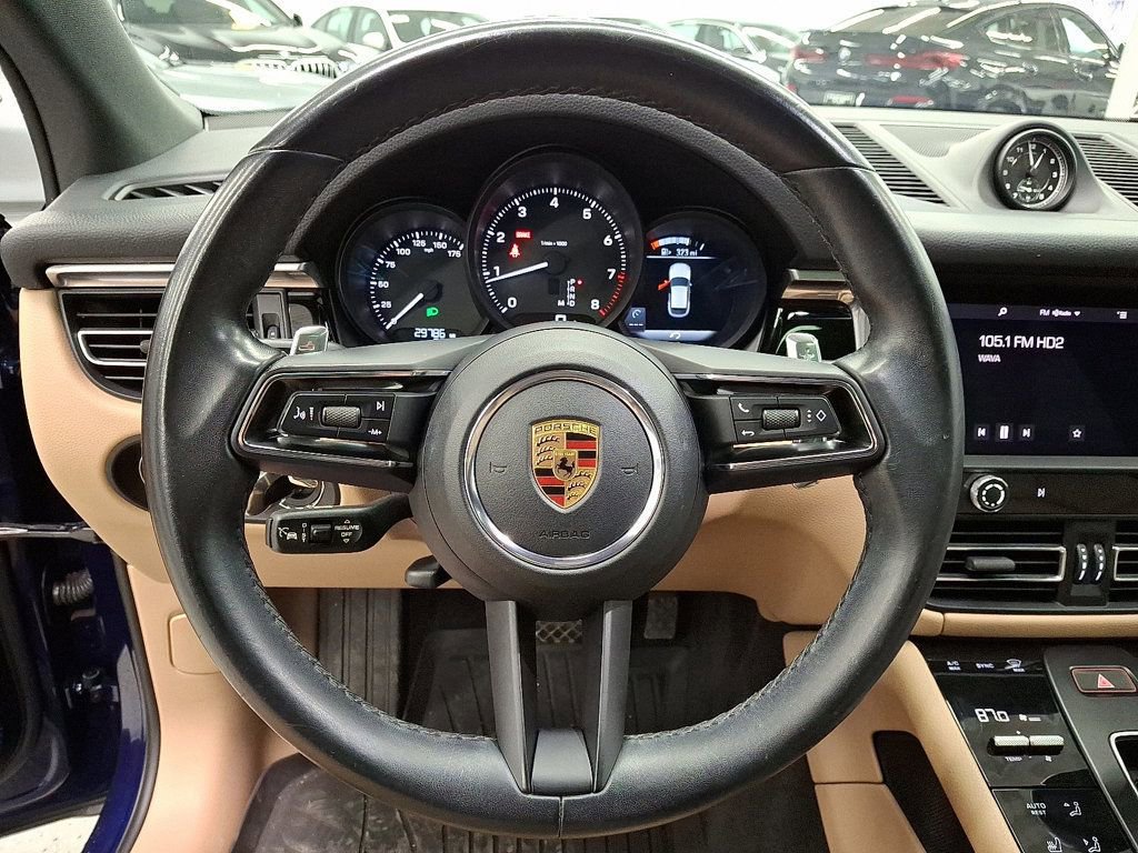 Used 2023 Porsche Macan image 18