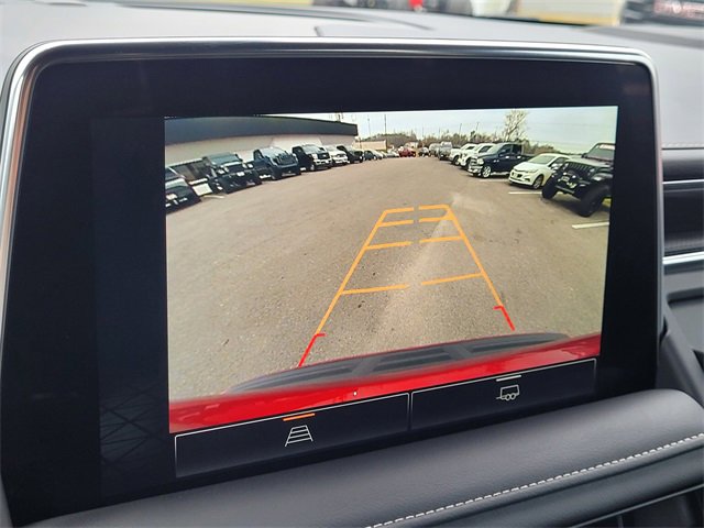 Used 2023 GMC Yukon SLT image 16