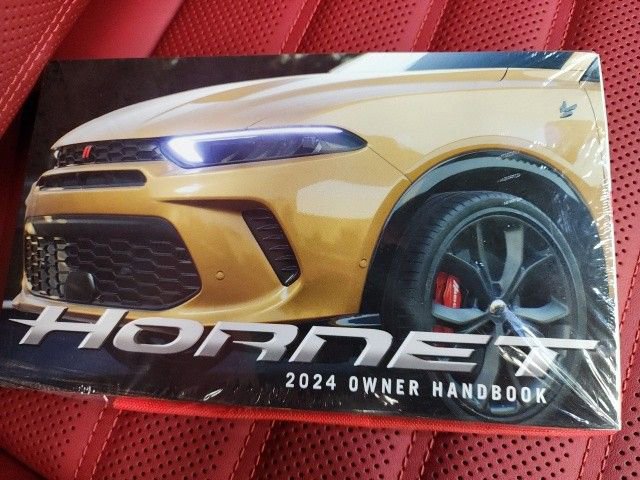 New 2024 Dodge Hornet R/T Plus w/ R/T Blacktop Package image 31