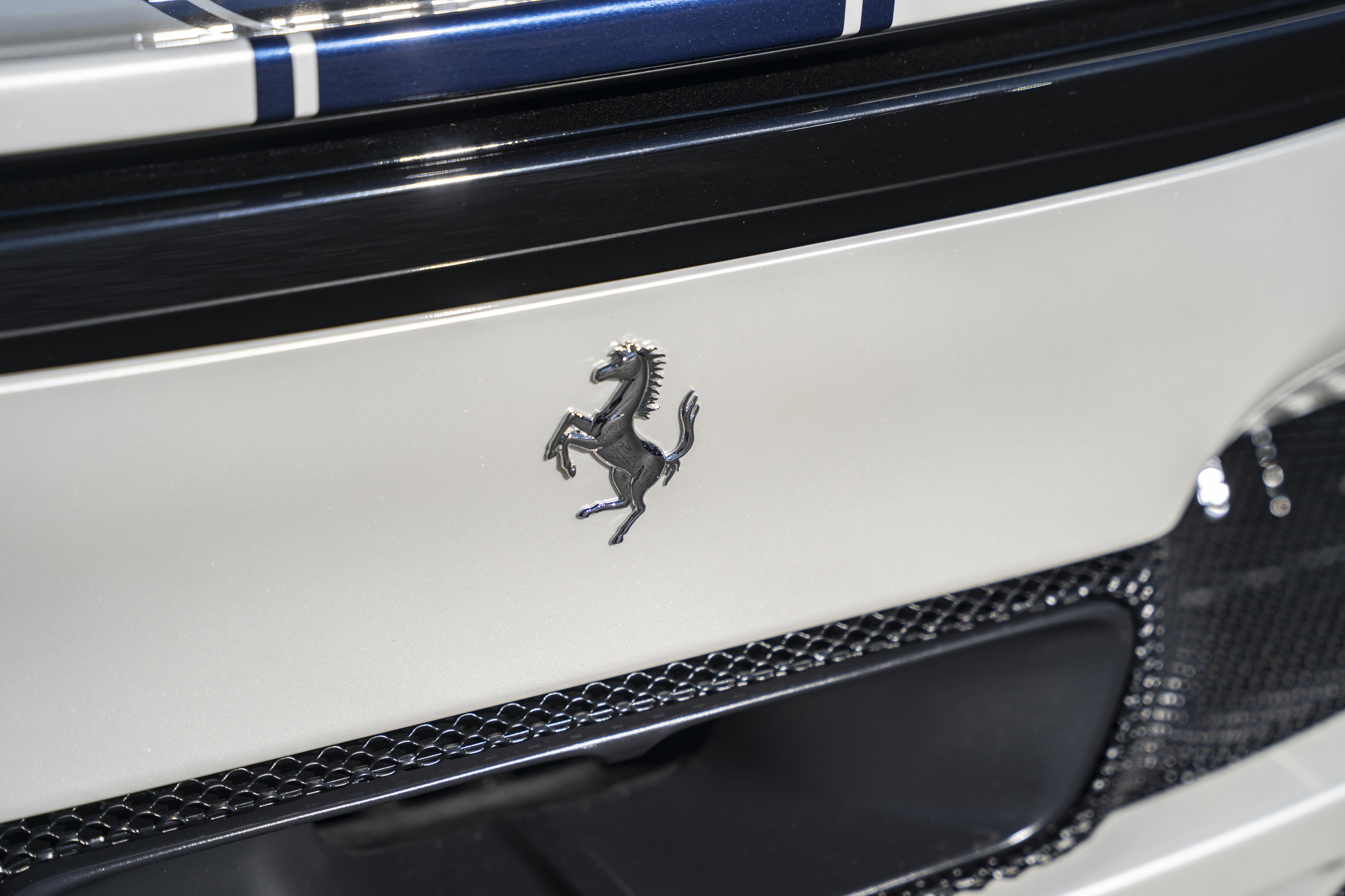 Used 2025 Ferrari 296 GTS image 14