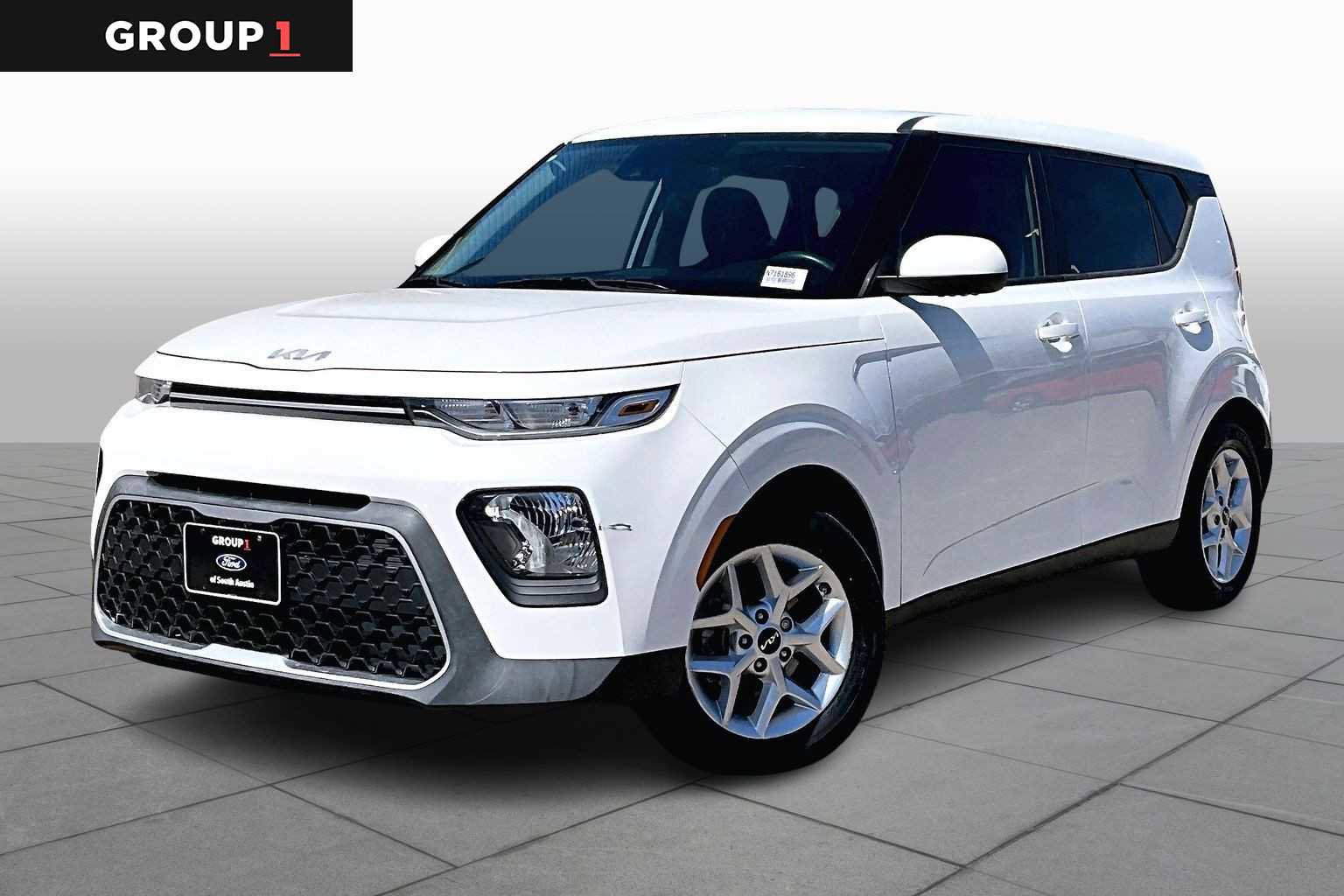 Used 2022 Kia Soul LX w/ Technology Package