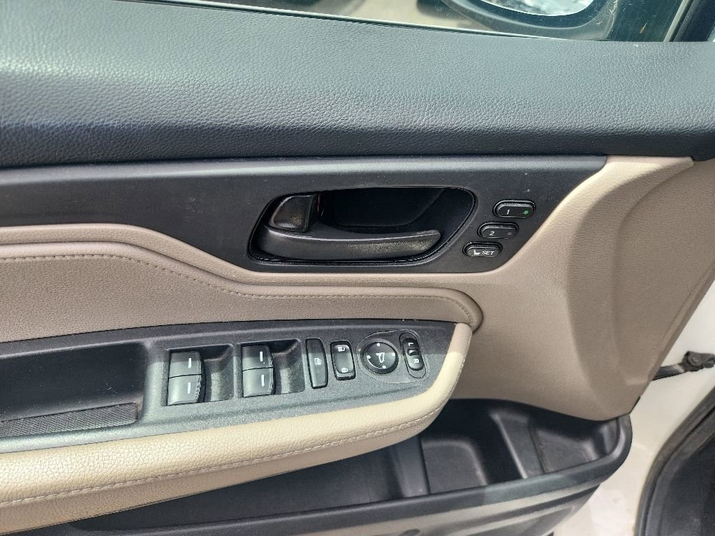 Used 2019 Honda Odyssey EX-L image 25