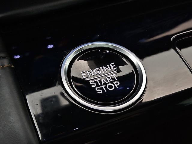 Used 2025 Lincoln Navigator Black Label image 24