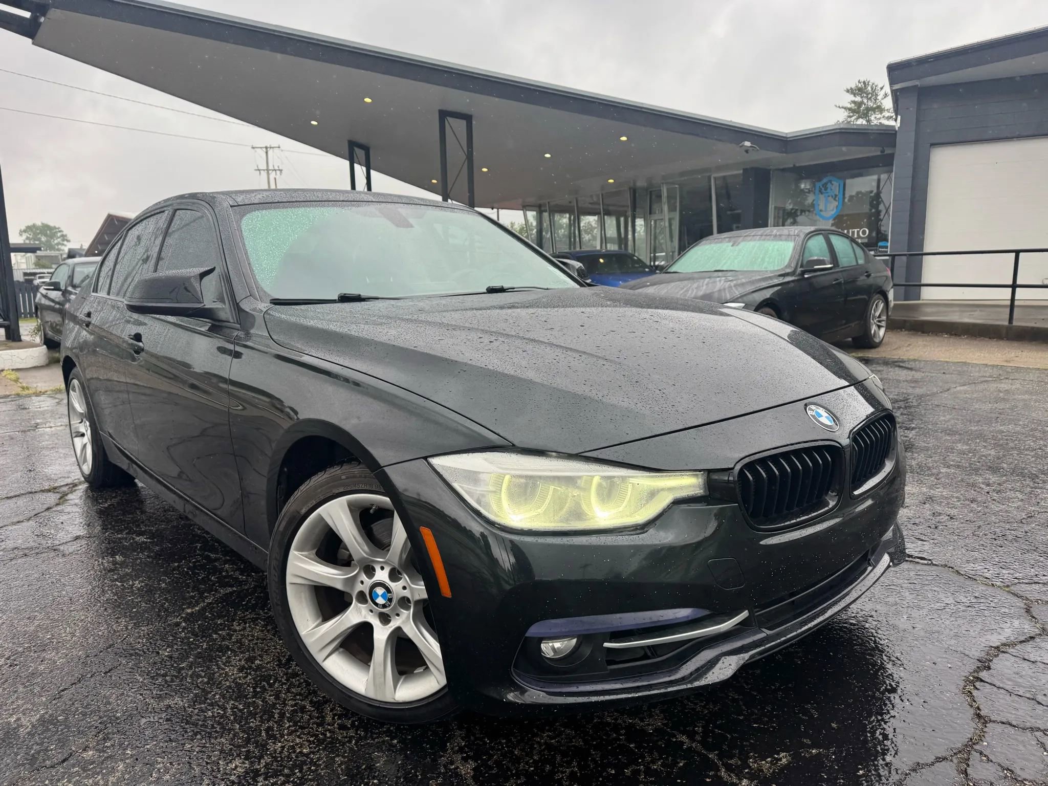 Used 2016 BMW 328i Sedan image 11