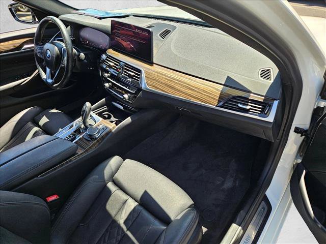 Used 2021 BMW 530i w/ Convenience Package RWD image 21