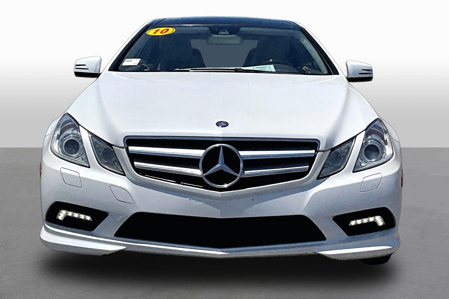Used 2010 Mercedes-Benz E 550 Coupe w/ Premium 2 Pkg image 3