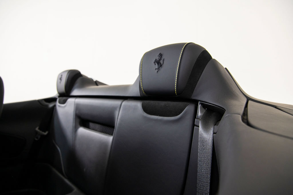 Certified 2024 Ferrari Roma Spider RWD image 17