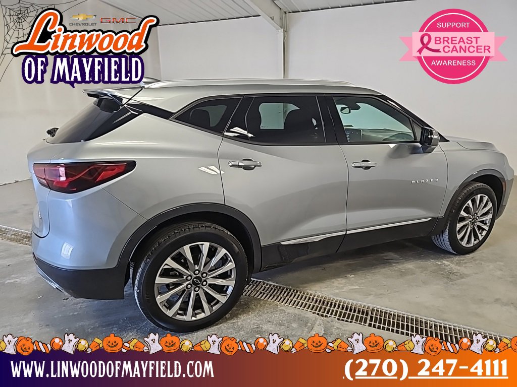 Used 2024 Chevrolet Blazer Premier image 2