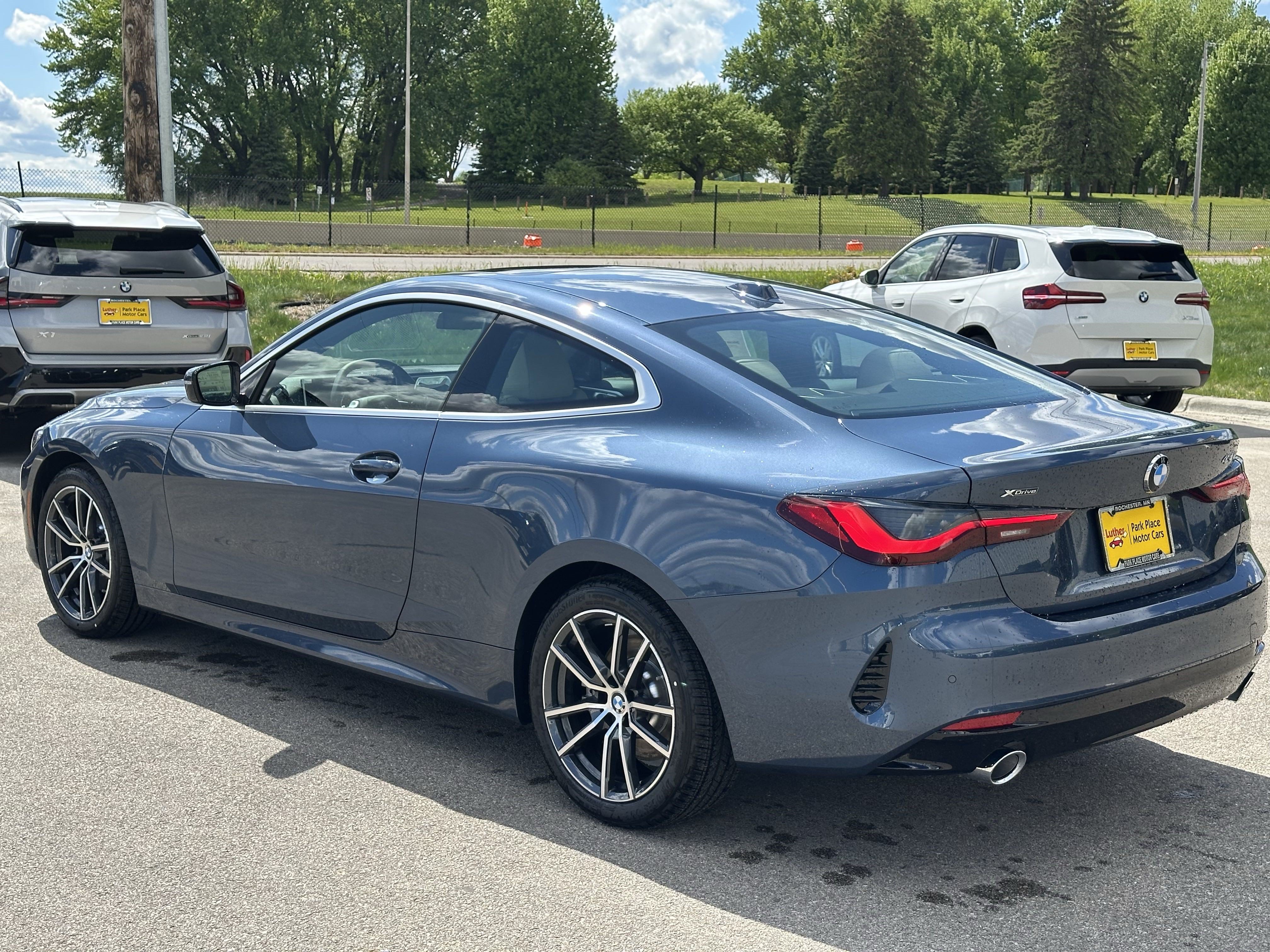New 2026 BMW 430i xDrive Coupe w/ Premium Package AWD/4WD image 5