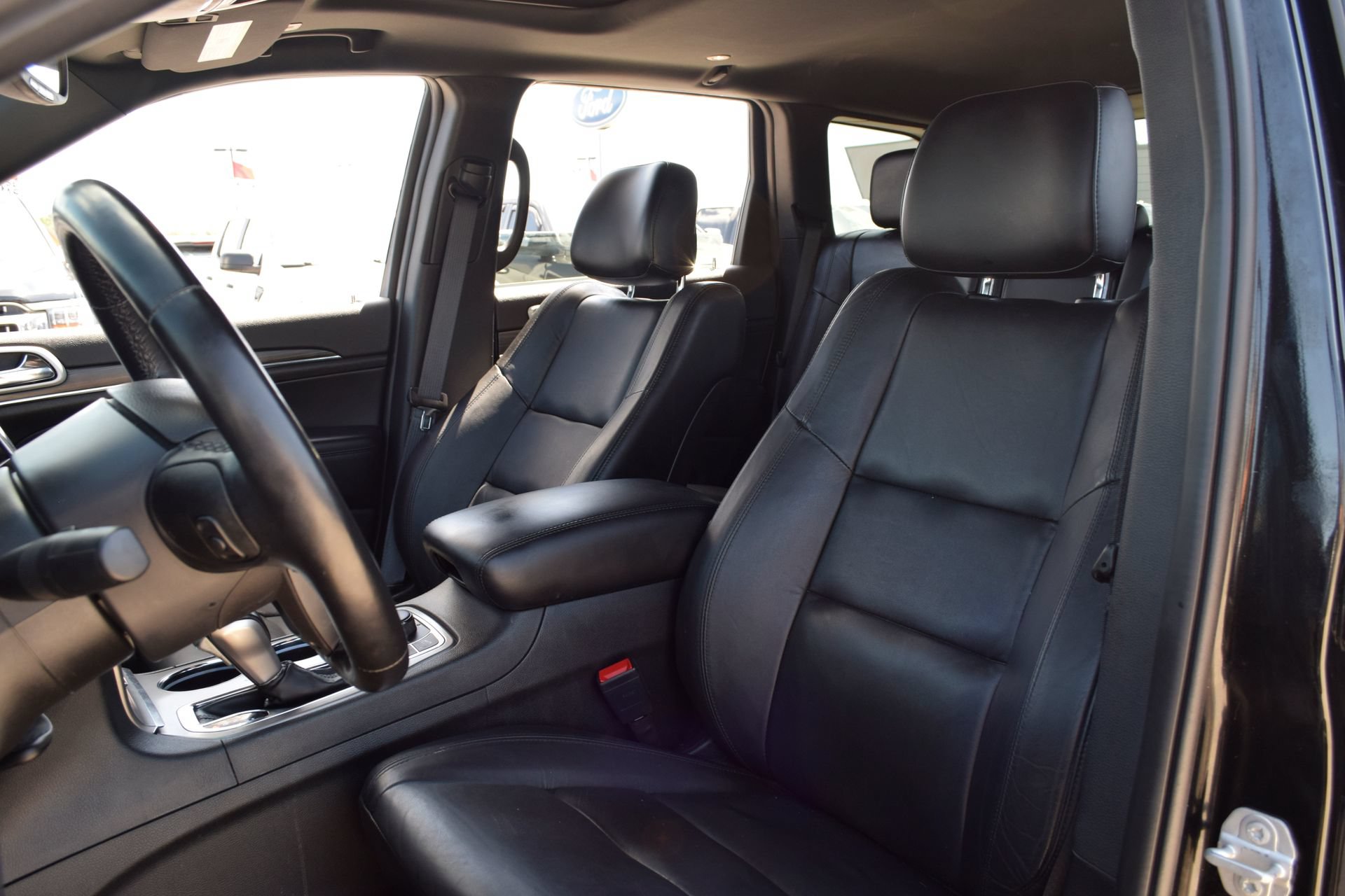 Used 2022 Jeep Grand Cherokee Limited AWD/4WD image 16