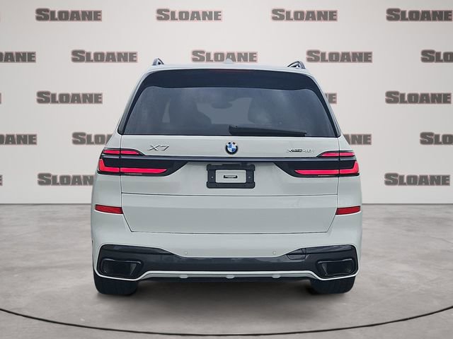 Certified 2024 BMW X7 xDrive40i w/ Executive Package image 4