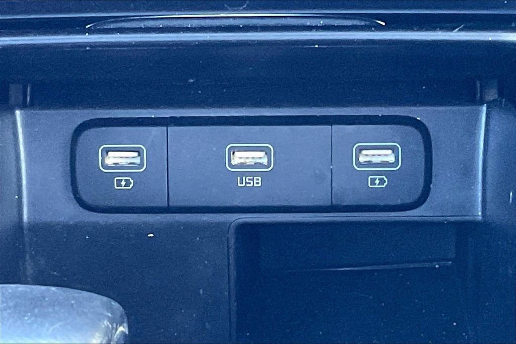 Used 2022 Kia Sorento S w/ Panoramic Sunroof Package image 34